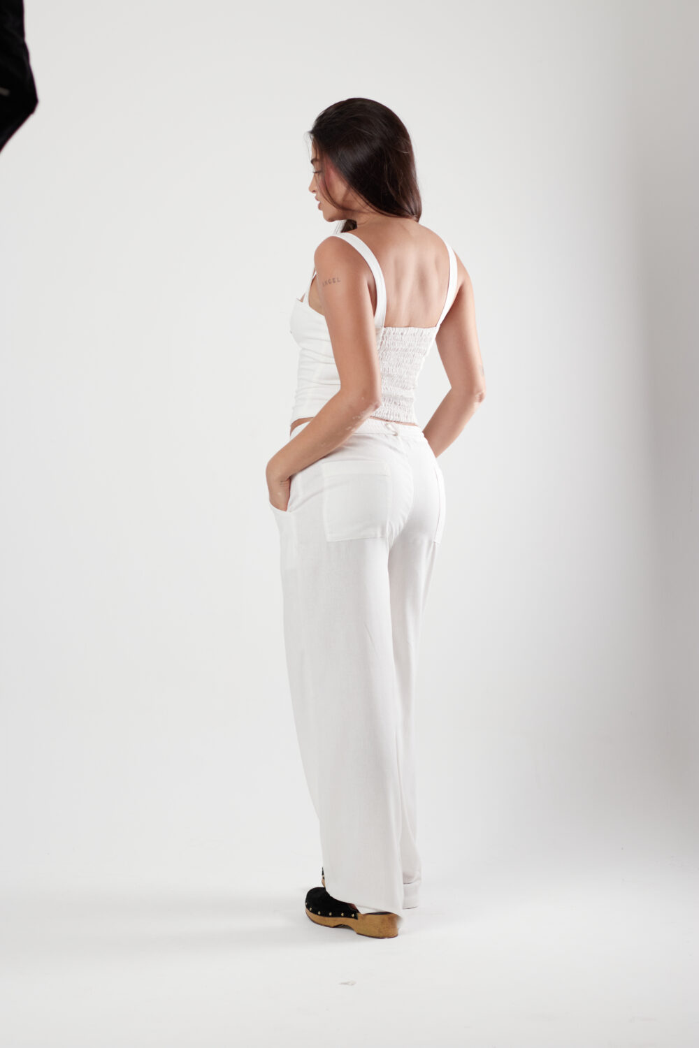Calça Reta Off - Imagem 4