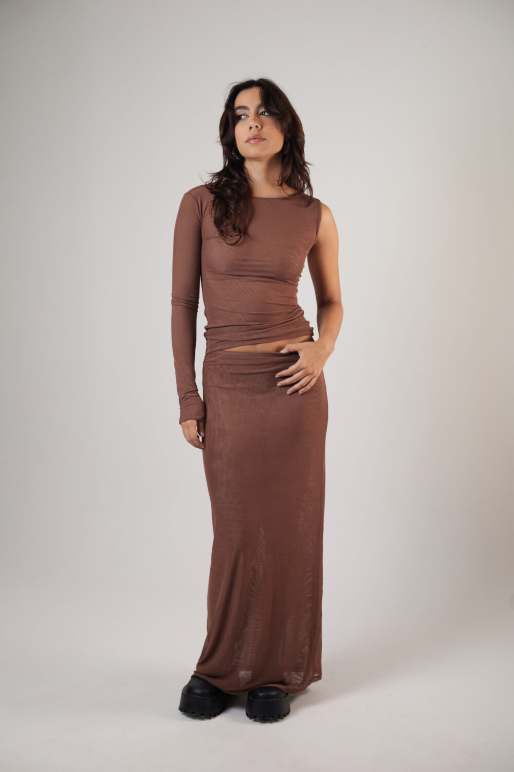 Blusa Assimétrica Tule Marrom - Imagem 4