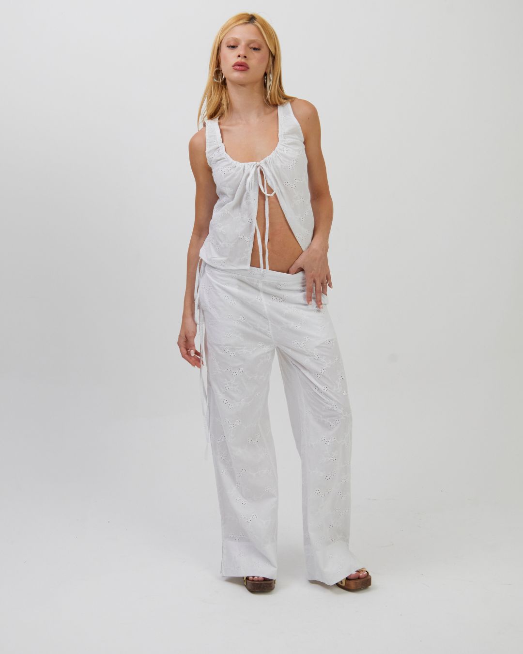 Bata Regata Laise Off - Imagem 5