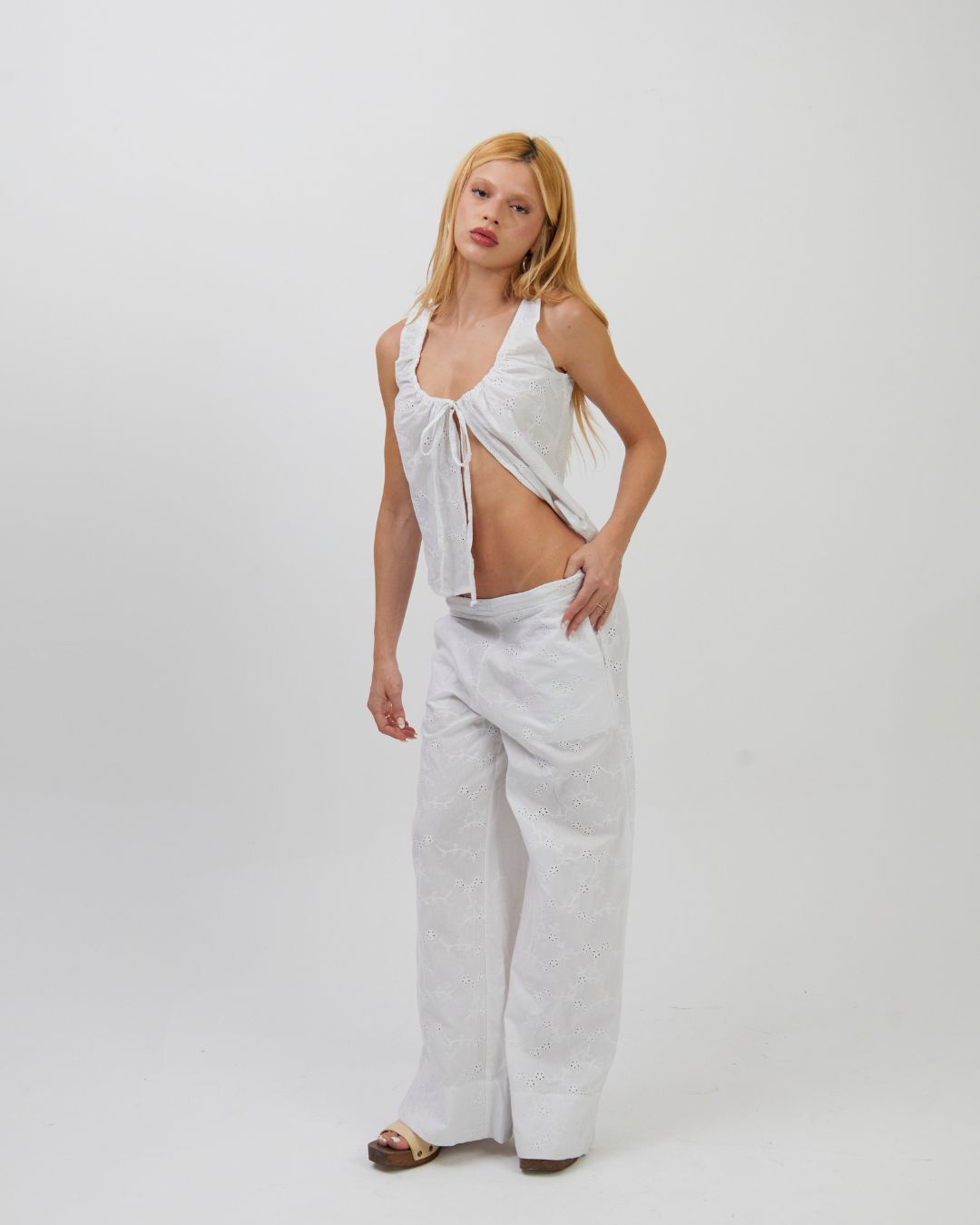 Bata Regata Laise Off - Imagem 6