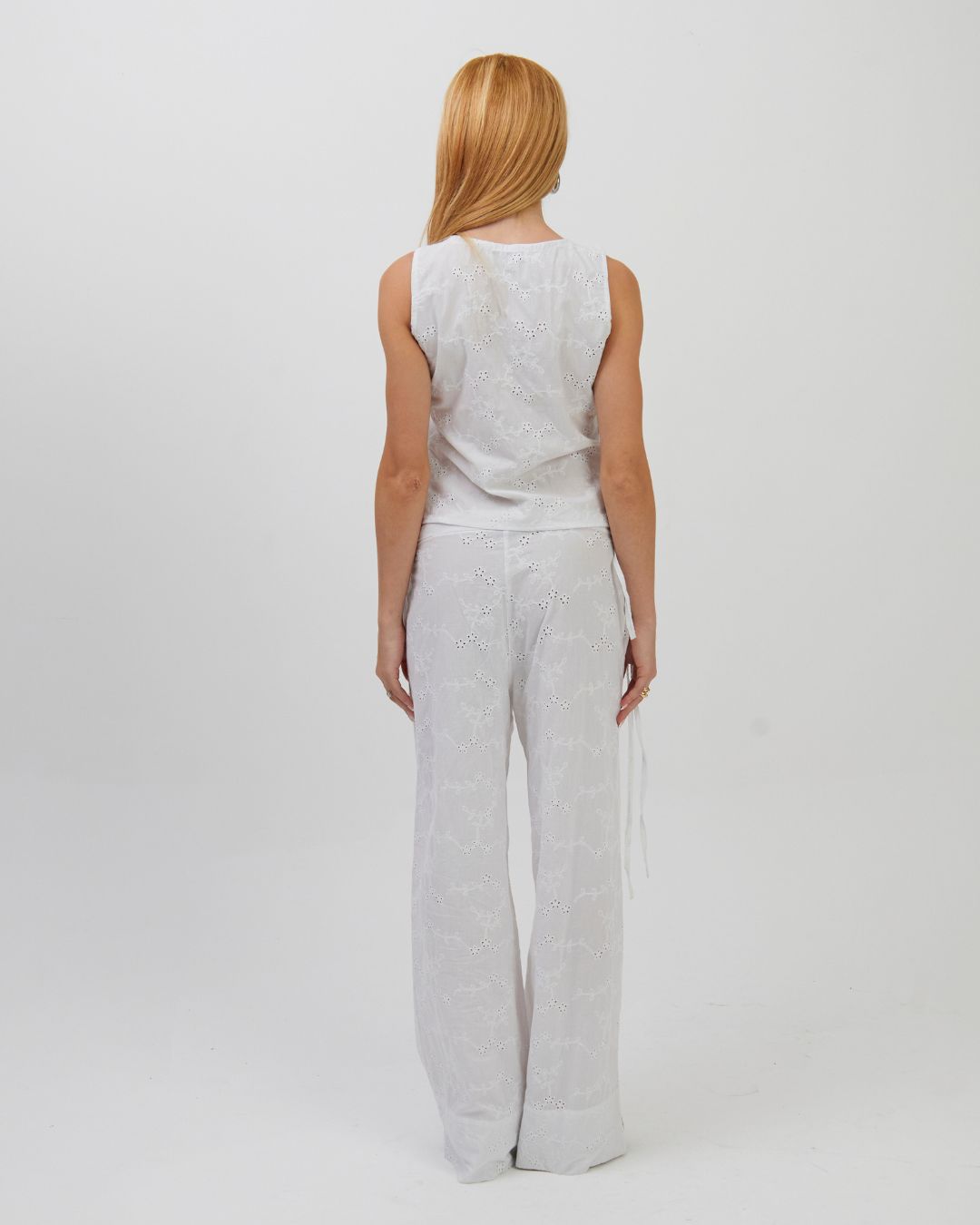 Bata Regata Laise Off - Imagem 8