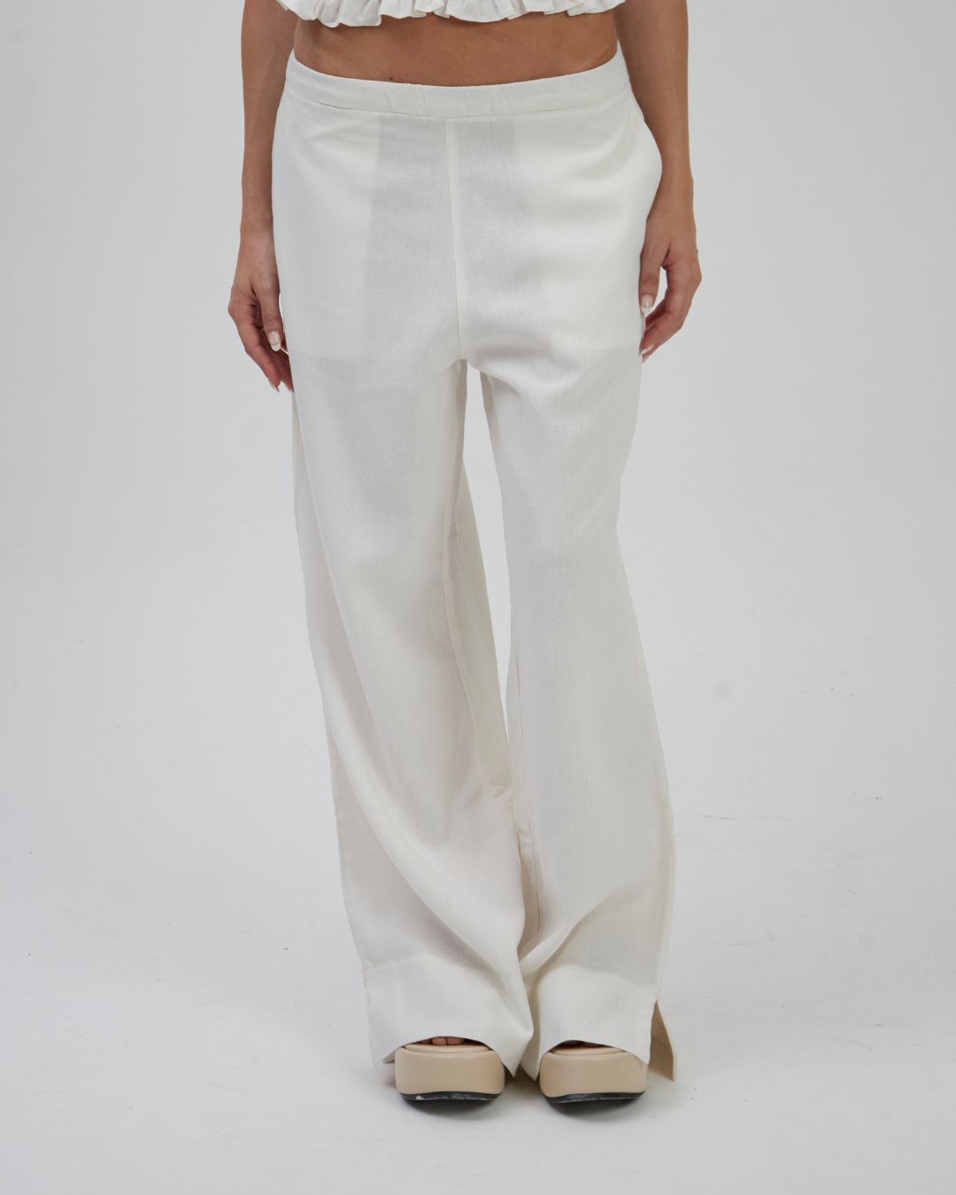 Calça Pantalona Básica Off