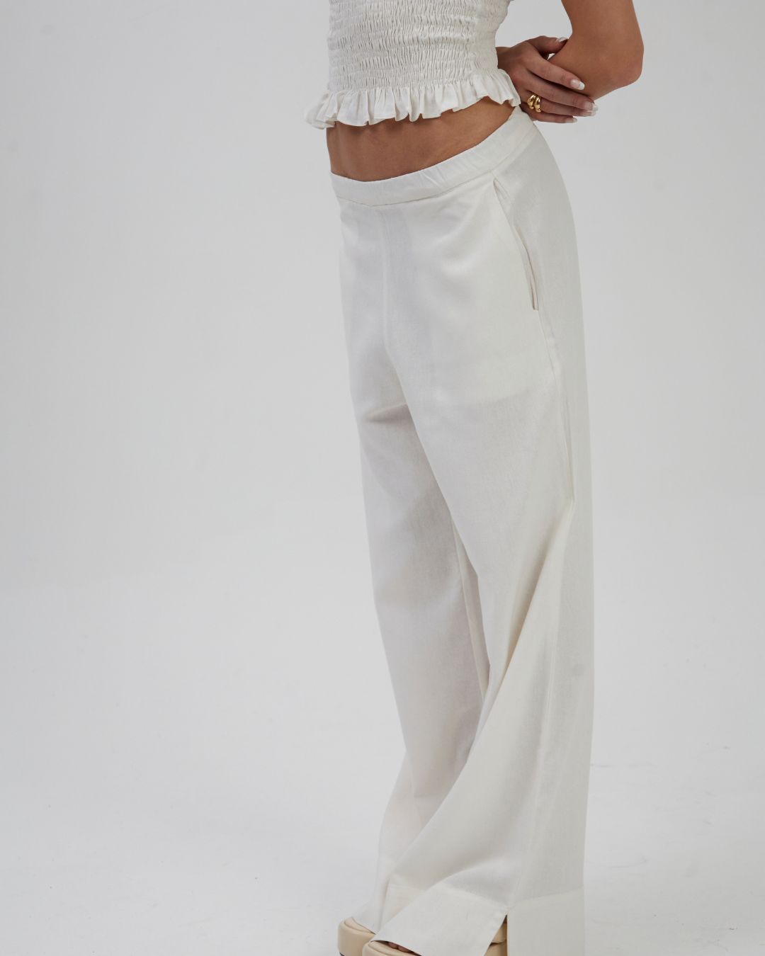 Calça Pantalona Básica Off - Imagem 6