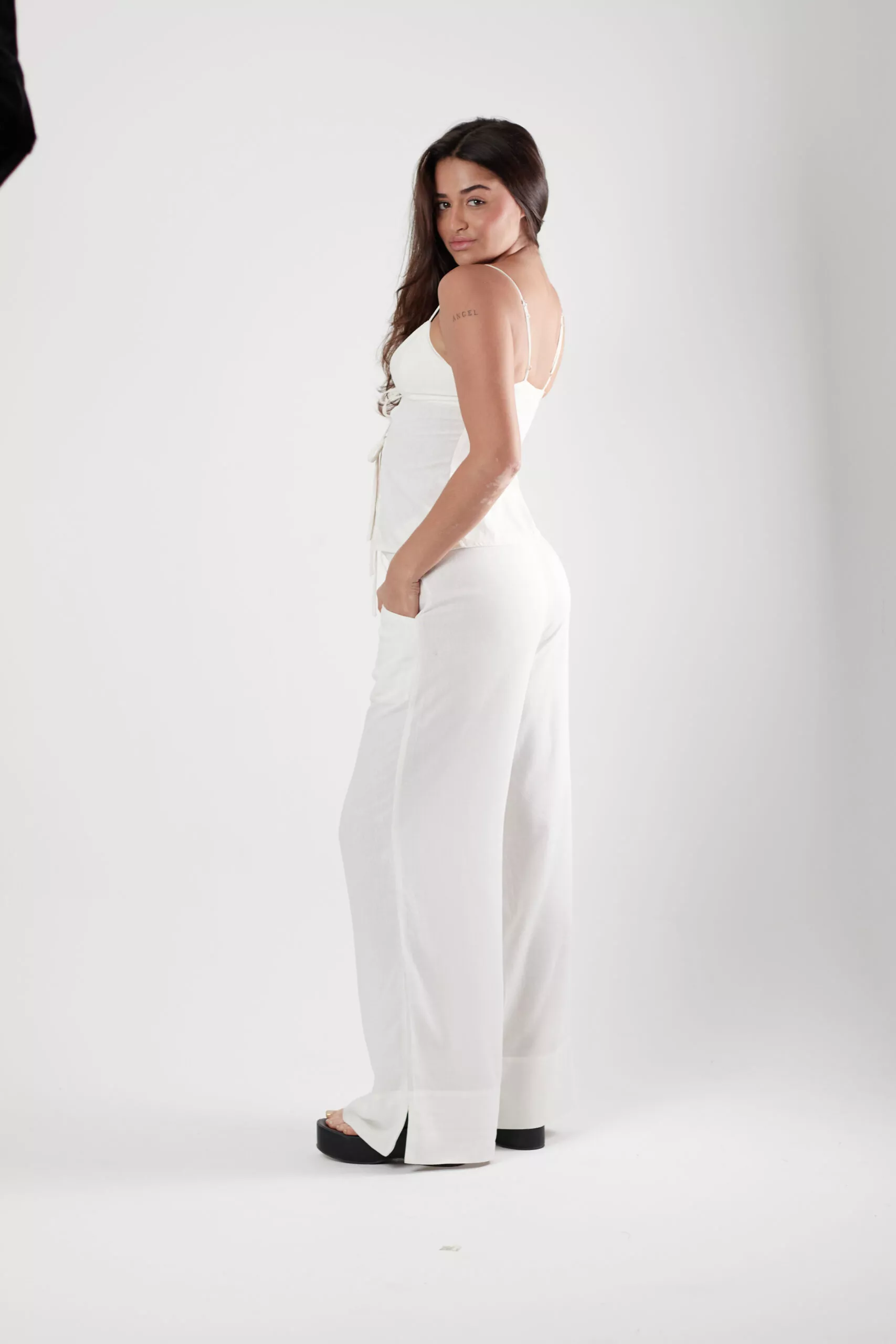 Calça Pantalona Off - Imagem 6