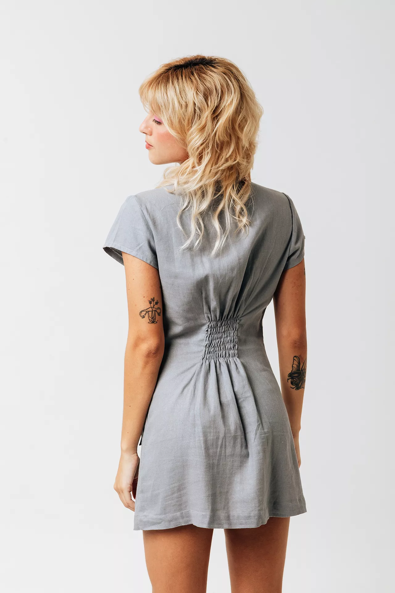 Vestido Tachinha Cinza - Imagem 3