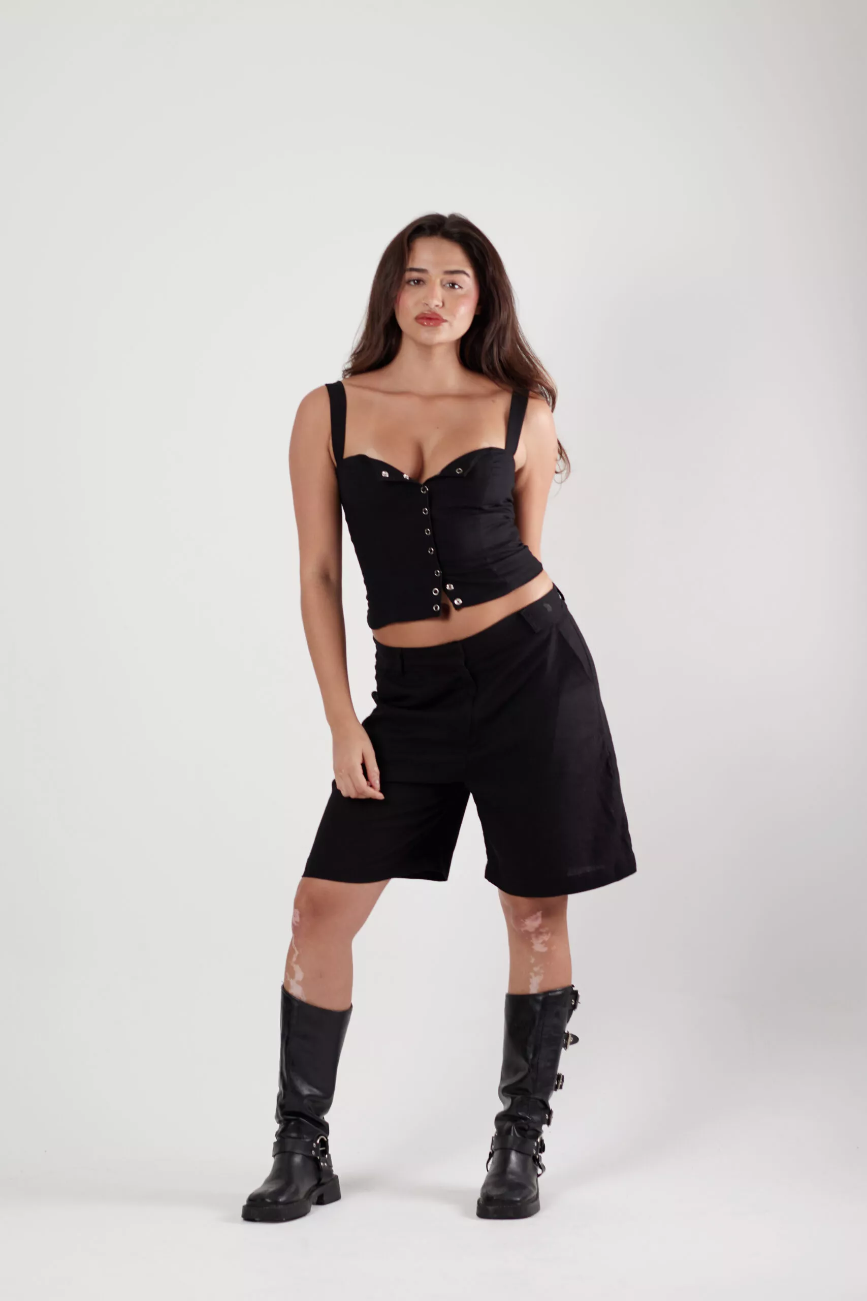 Blusa Corset Tachinha Preta - Imagem 4