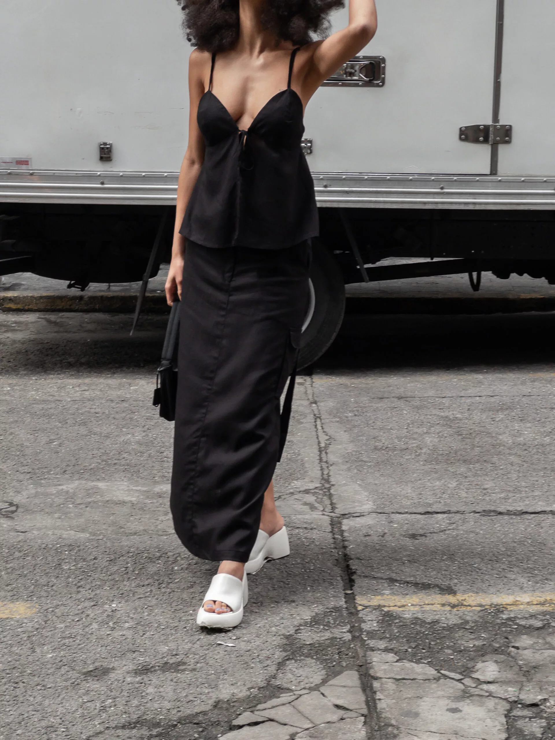 Saia Longa Tiras Preta - Imagem 3