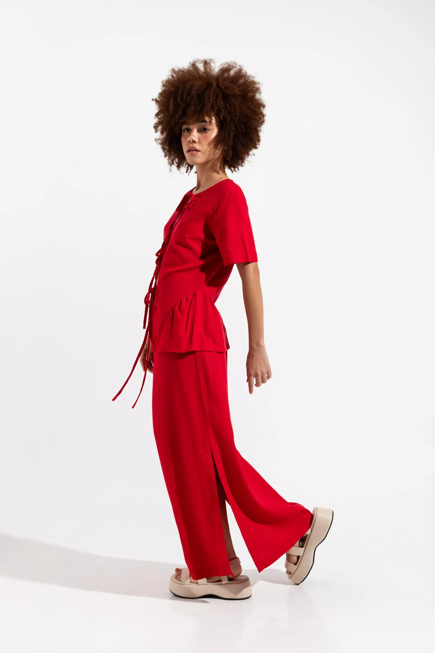 Saia Midi Fendas Laterais Vermelha - Imagem 3