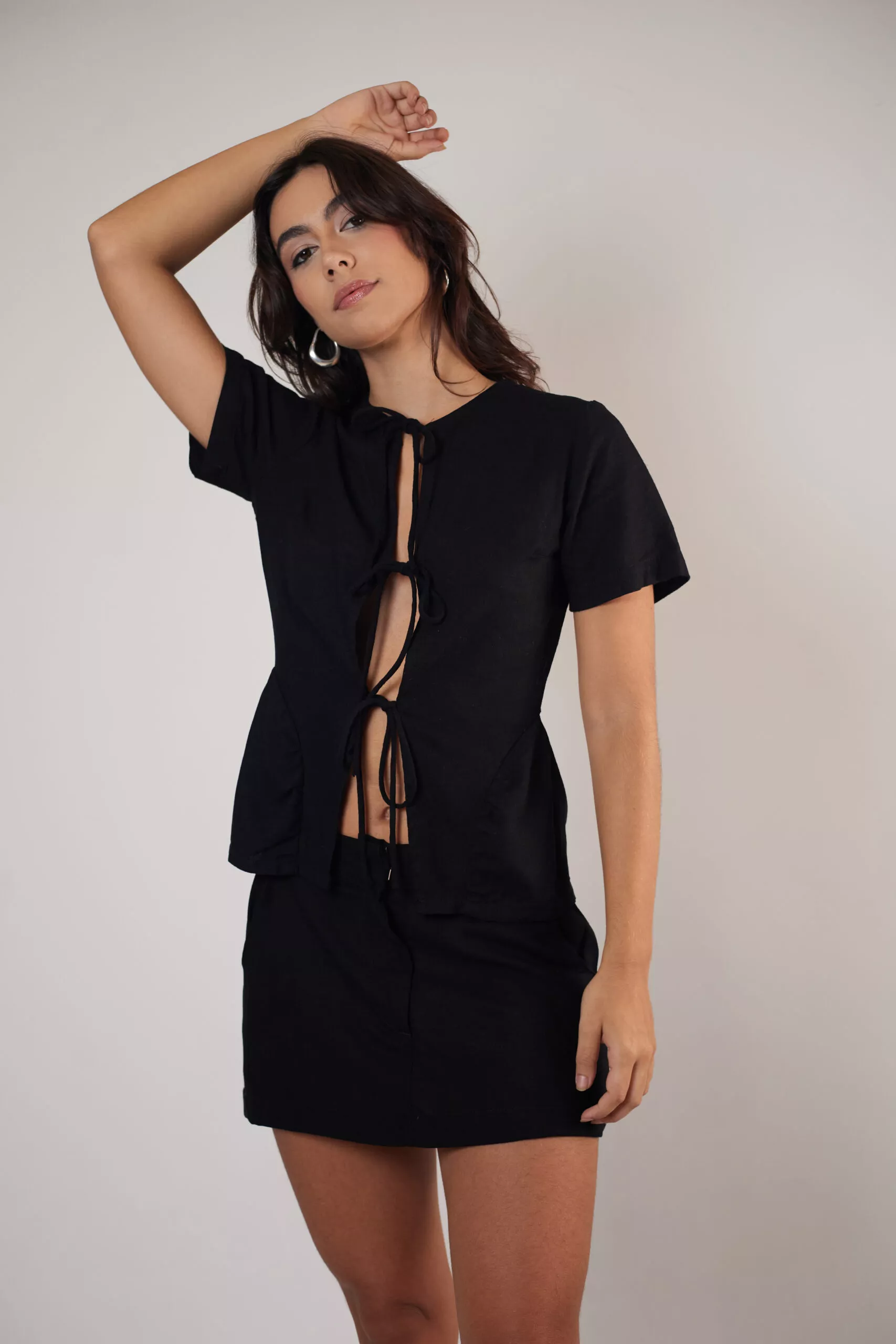 Blusa Laços Preta - Imagem 12