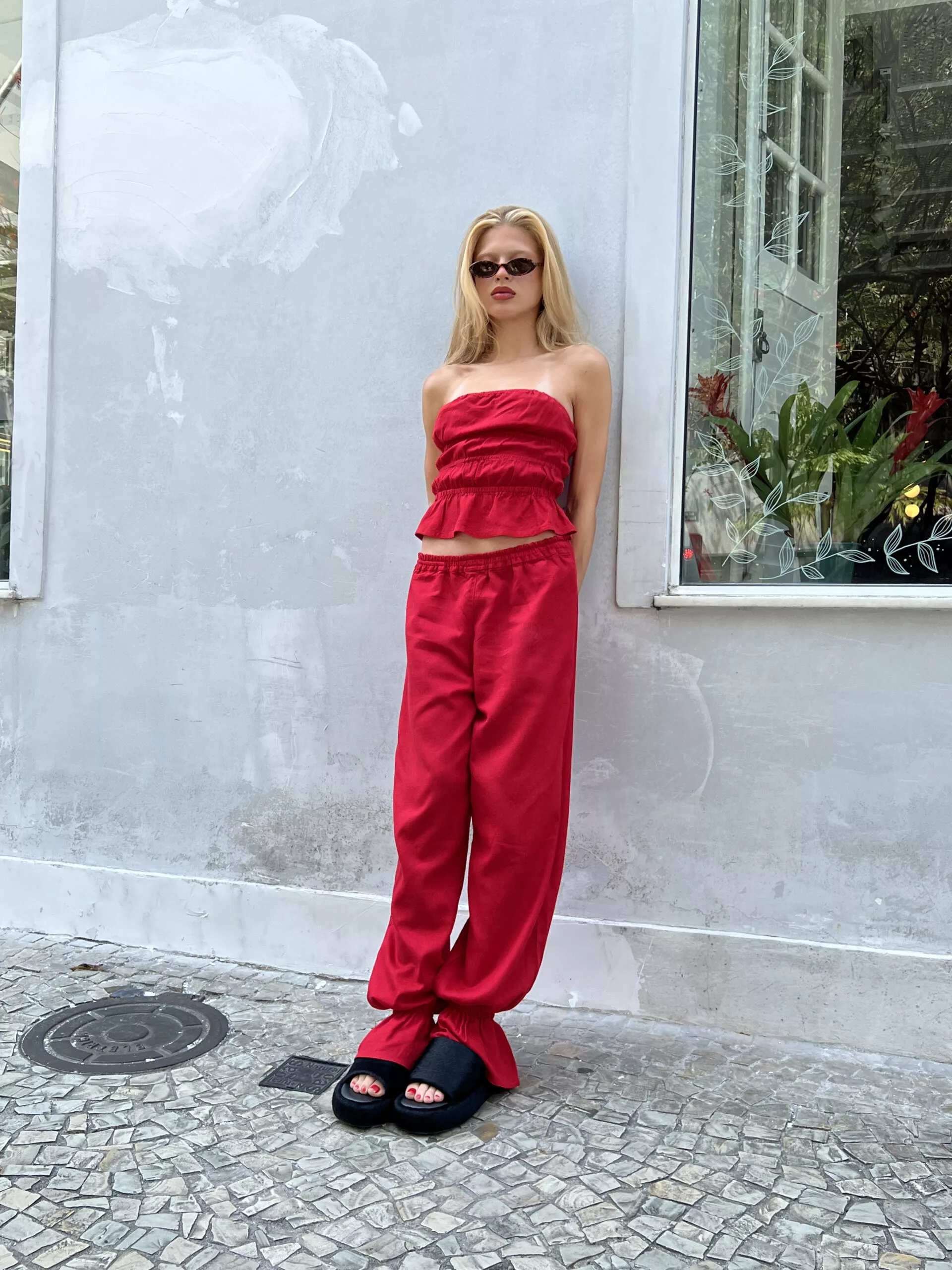 Calça Bufante Babados Vermelha - Imagem 2