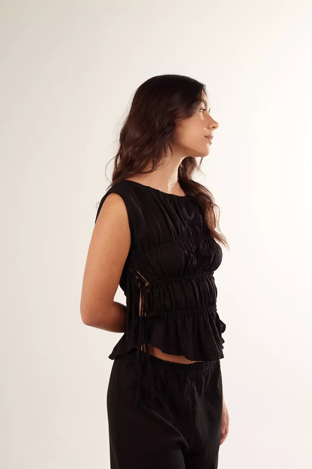 Blusa Franzida Laços Preta - Imagem 3