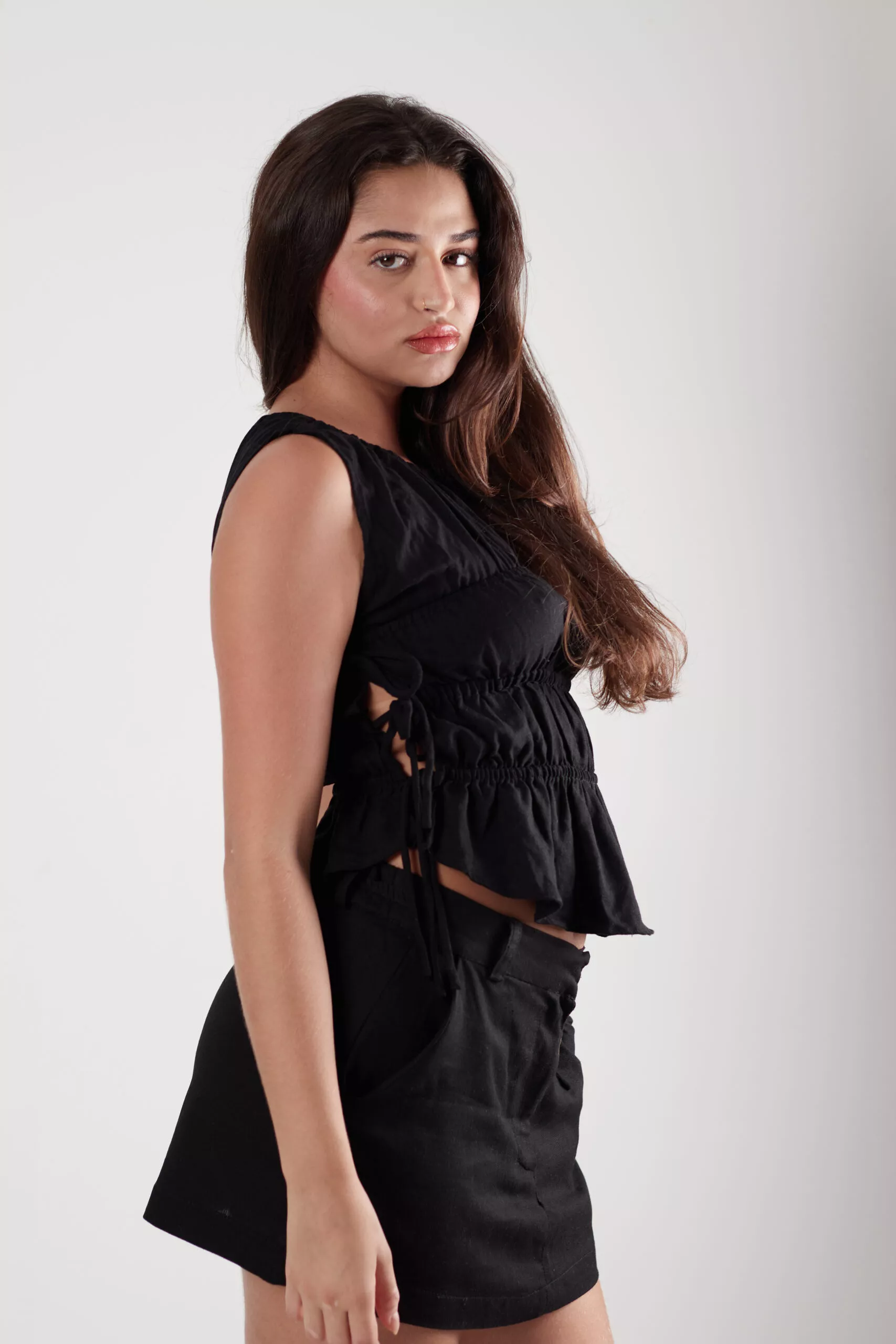 Blusa Franzida Laços Preta - Imagem 10