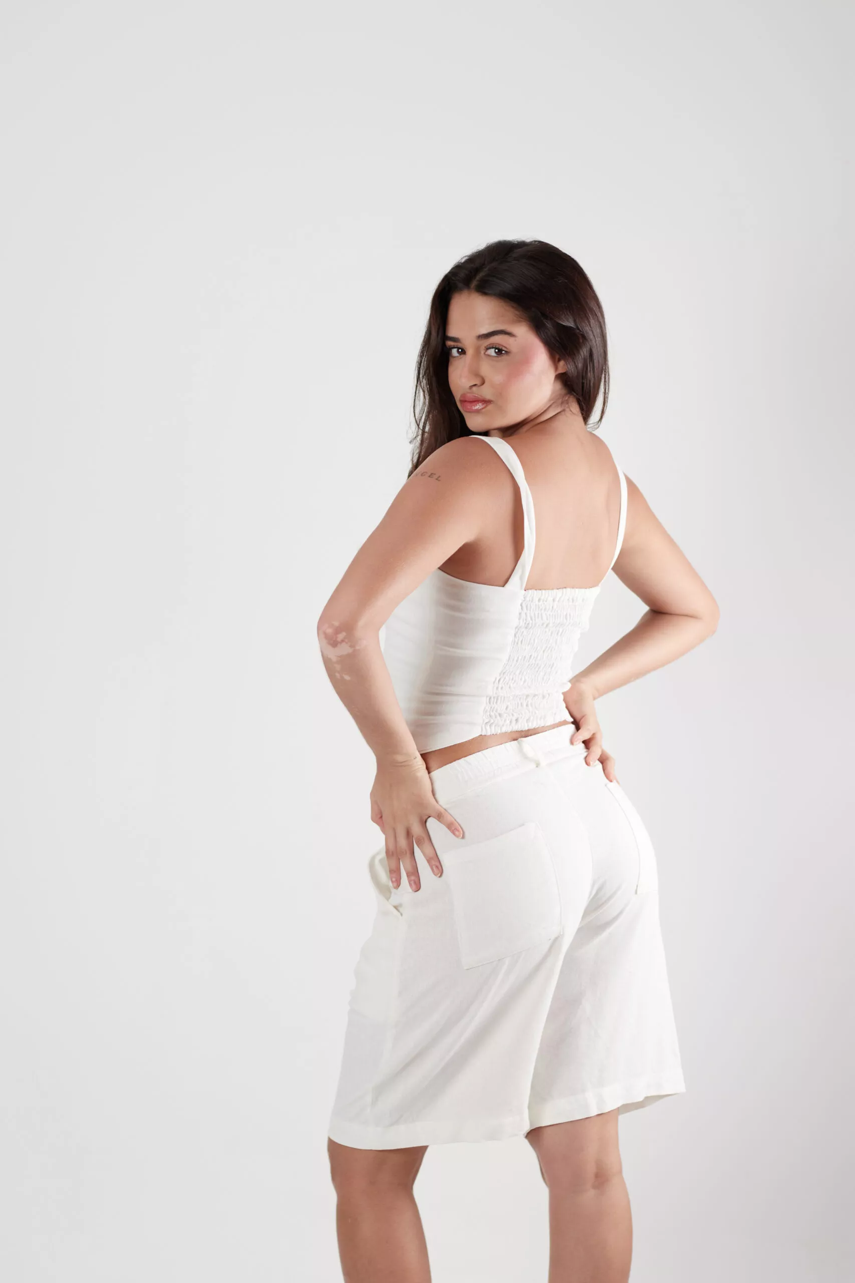 Bermuda Reta Off - Imagem 9