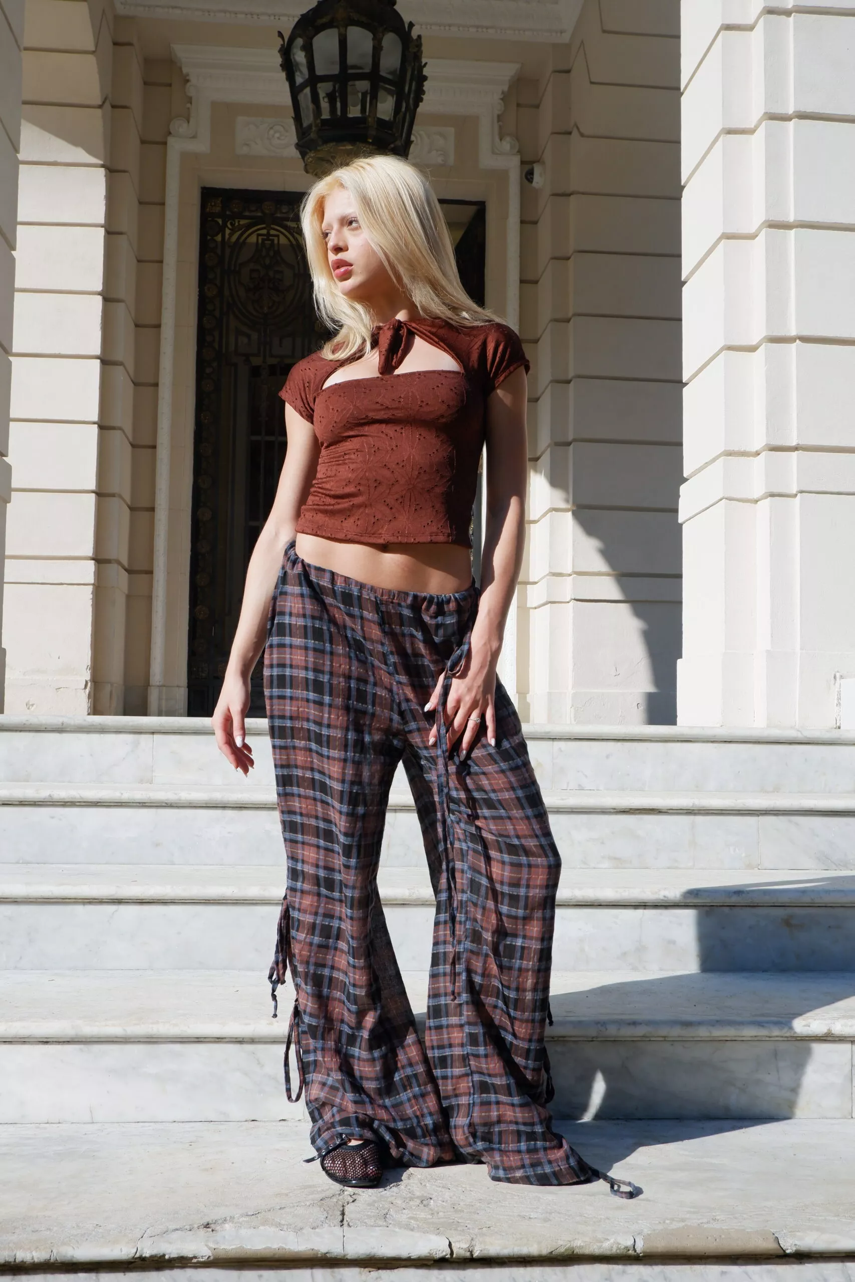 Blusa Nó Laise Marrom - Imagem 17