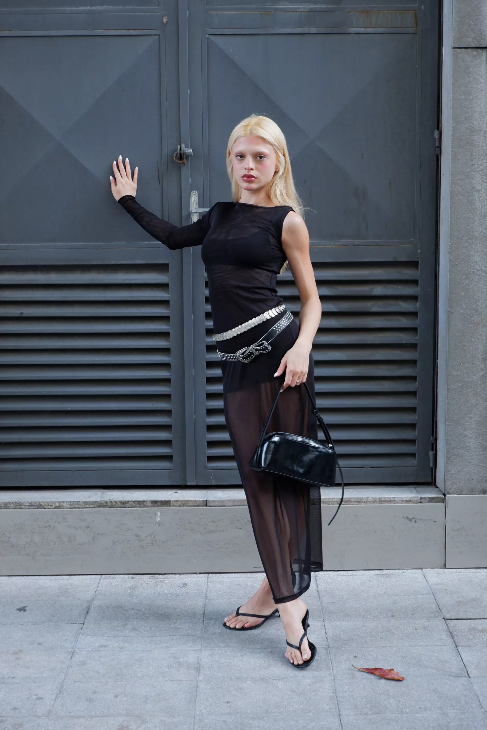 Vestido Longo Assimétrico Tule Preto - Imagem 2