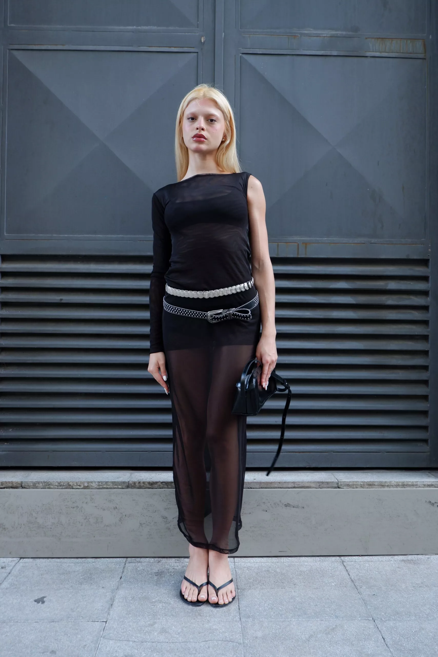 Vestido Longo Assimétrico Tule Preto - Imagem 16