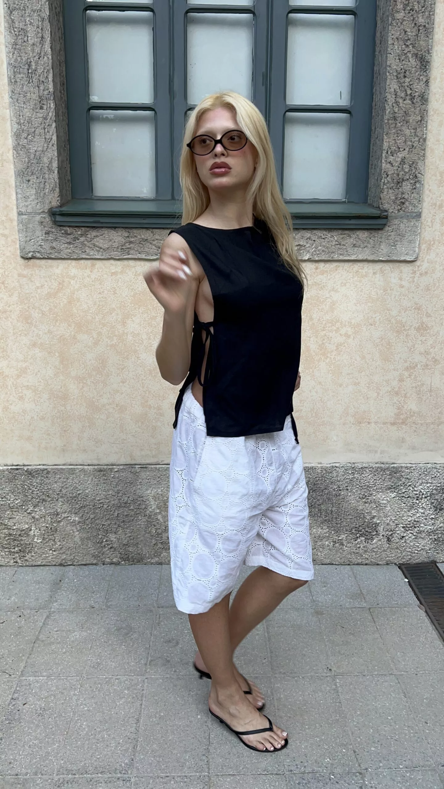 Regata Laços Preta - Imagem 16