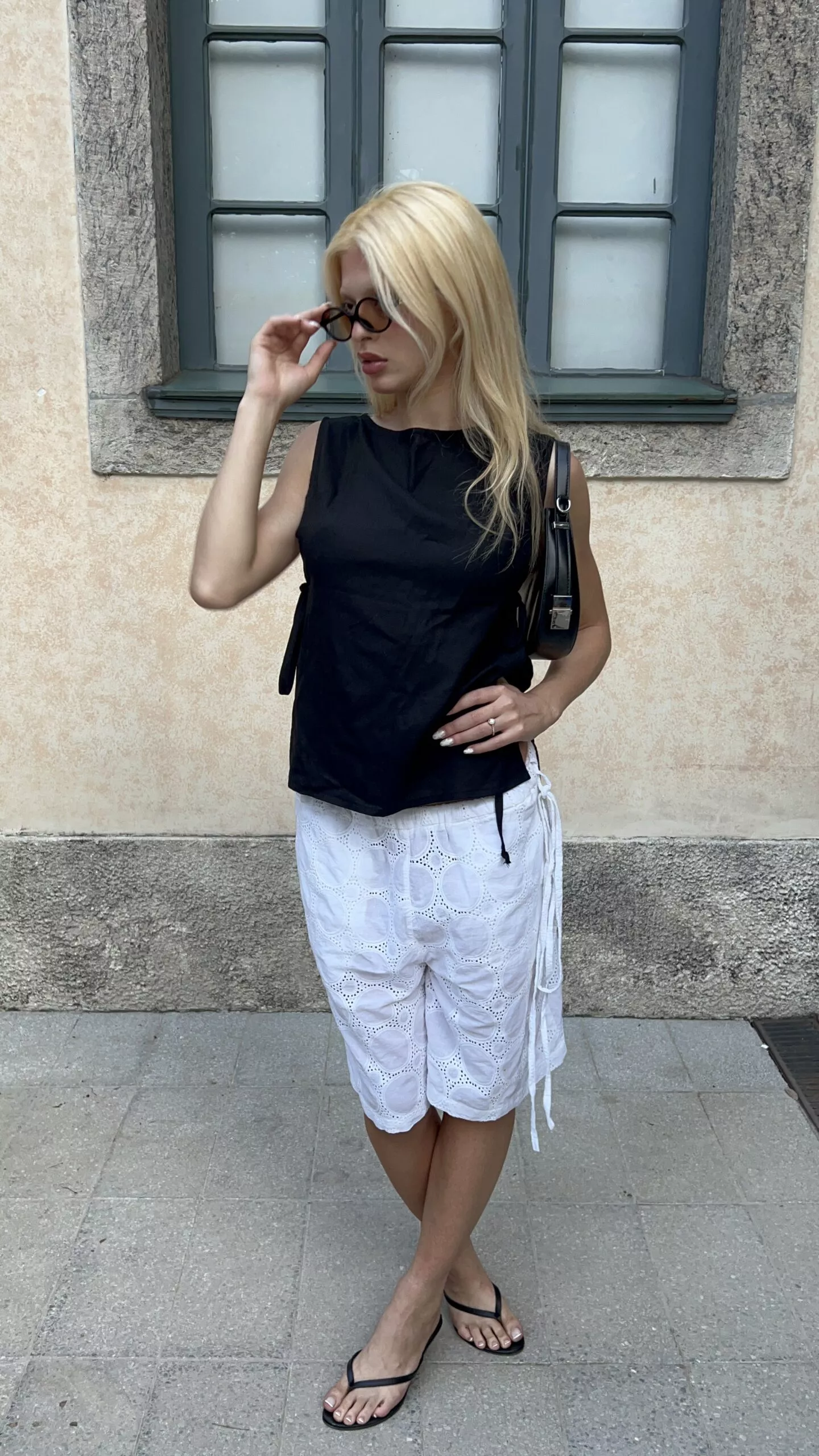 Regata Laços Preta - Imagem 12