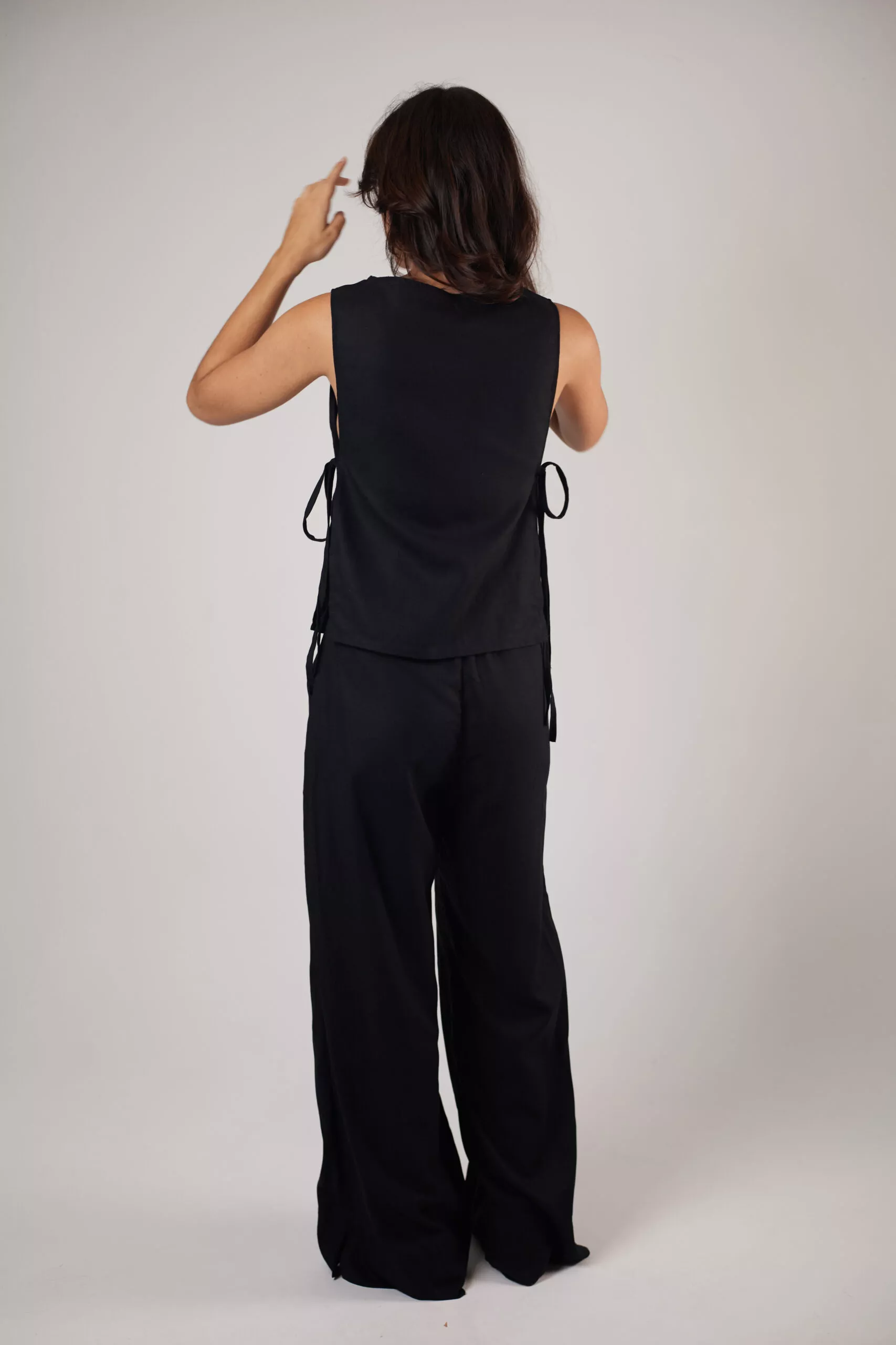 Regata Laços Preta - Imagem 9