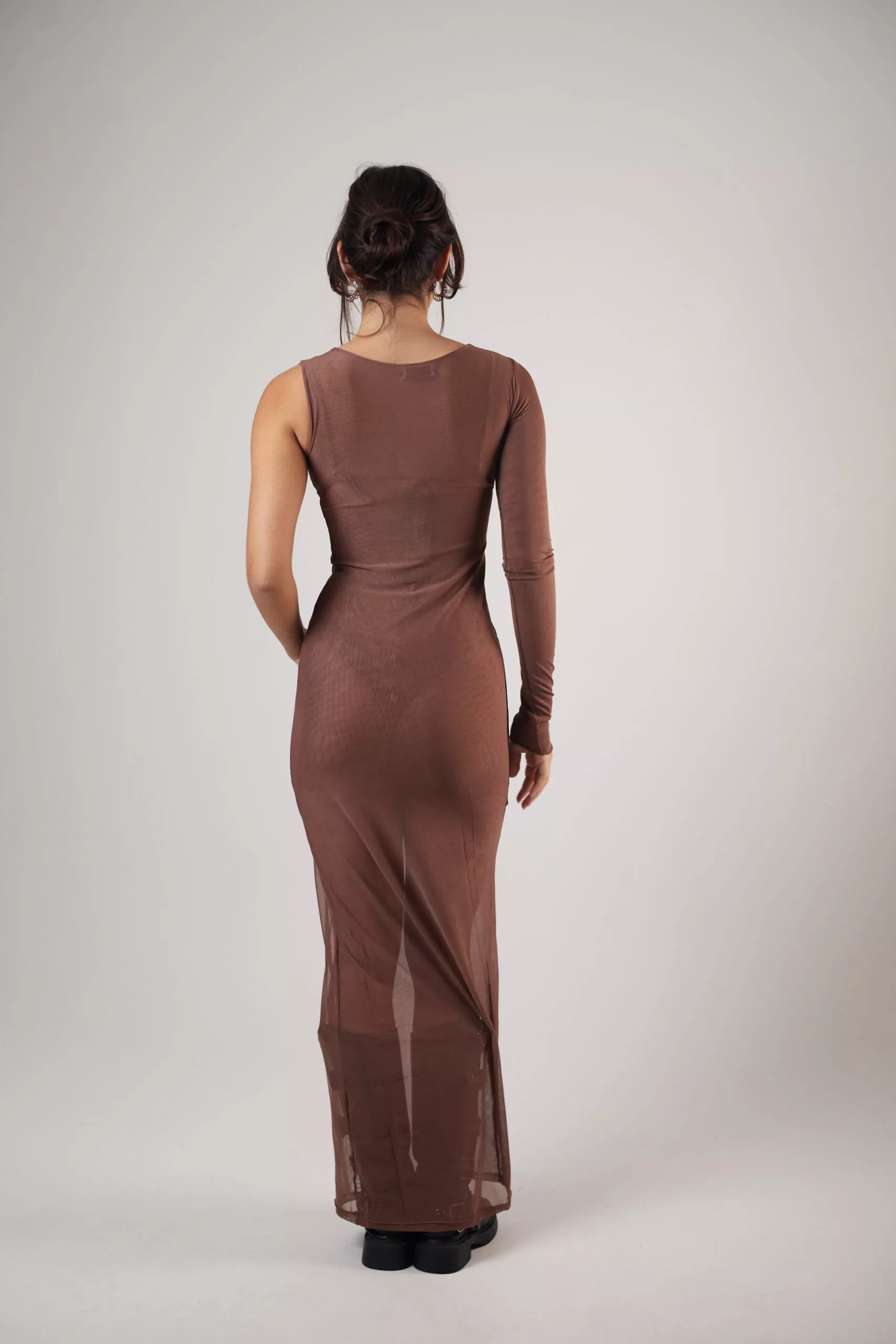 Vestido Longo Assimétrico Tule Marrom - Imagem 9