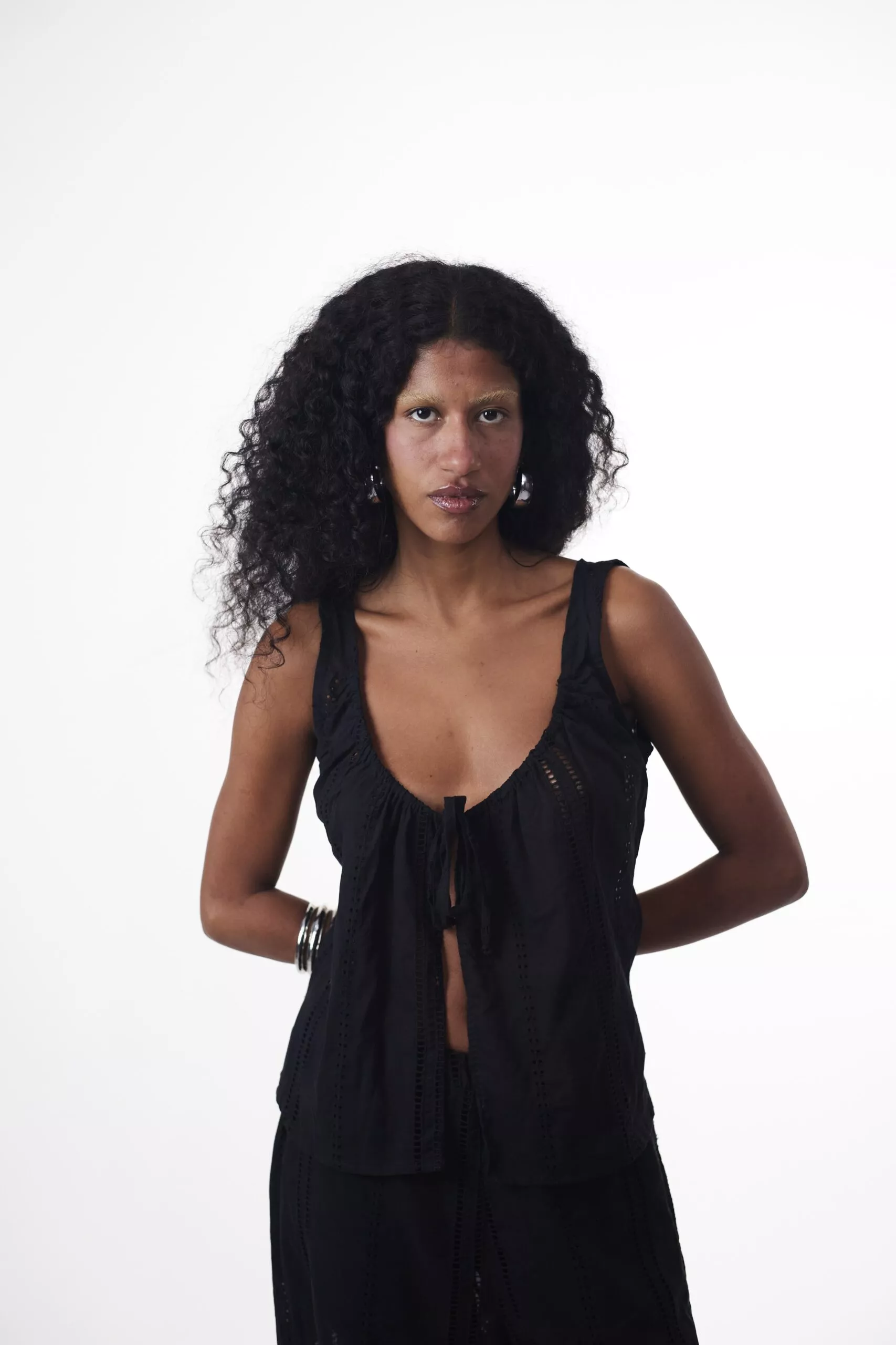 Bata Regata Laise Preta - Imagem 5