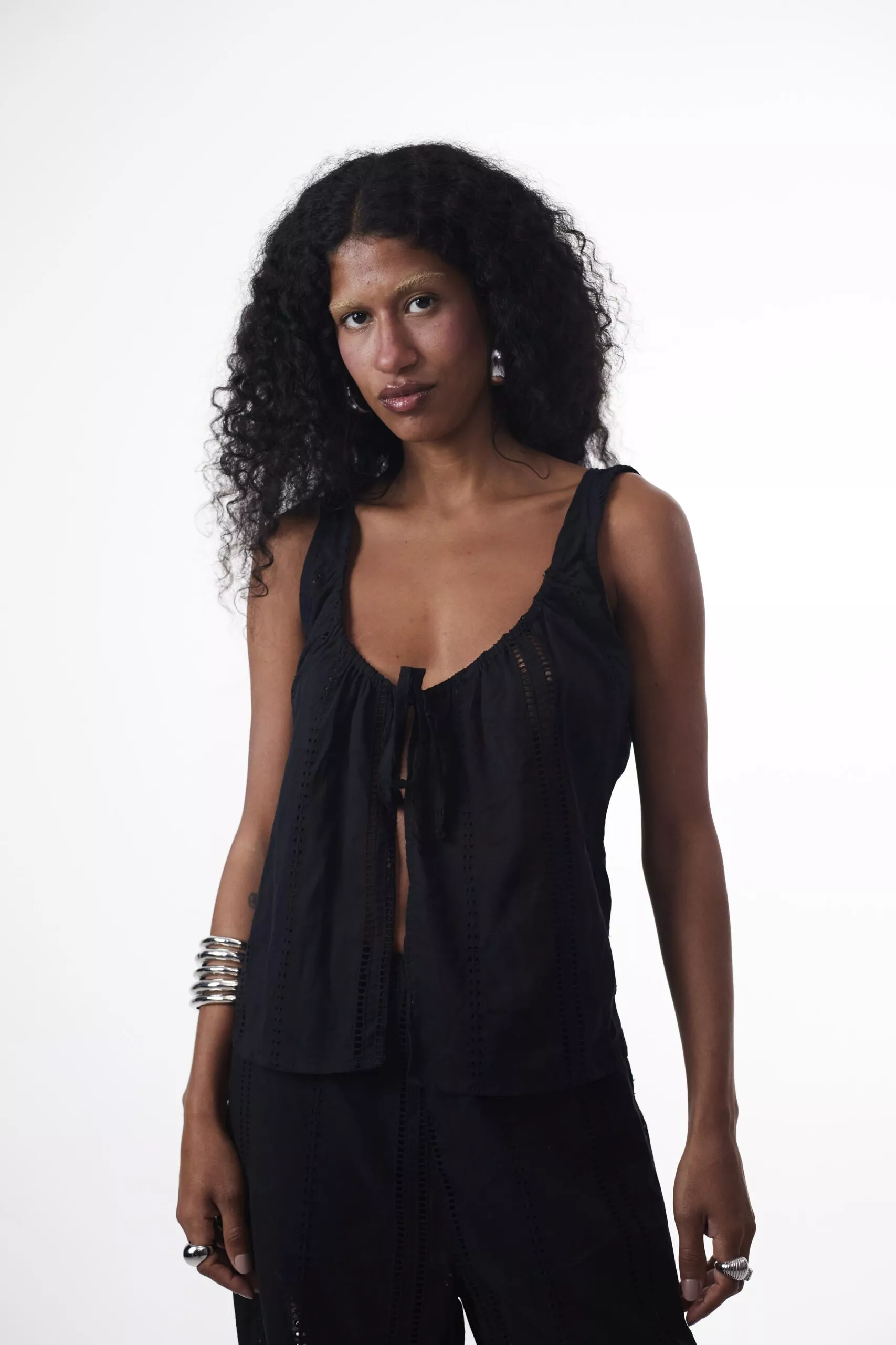 Bata Regata Laise Preta - Imagem 4