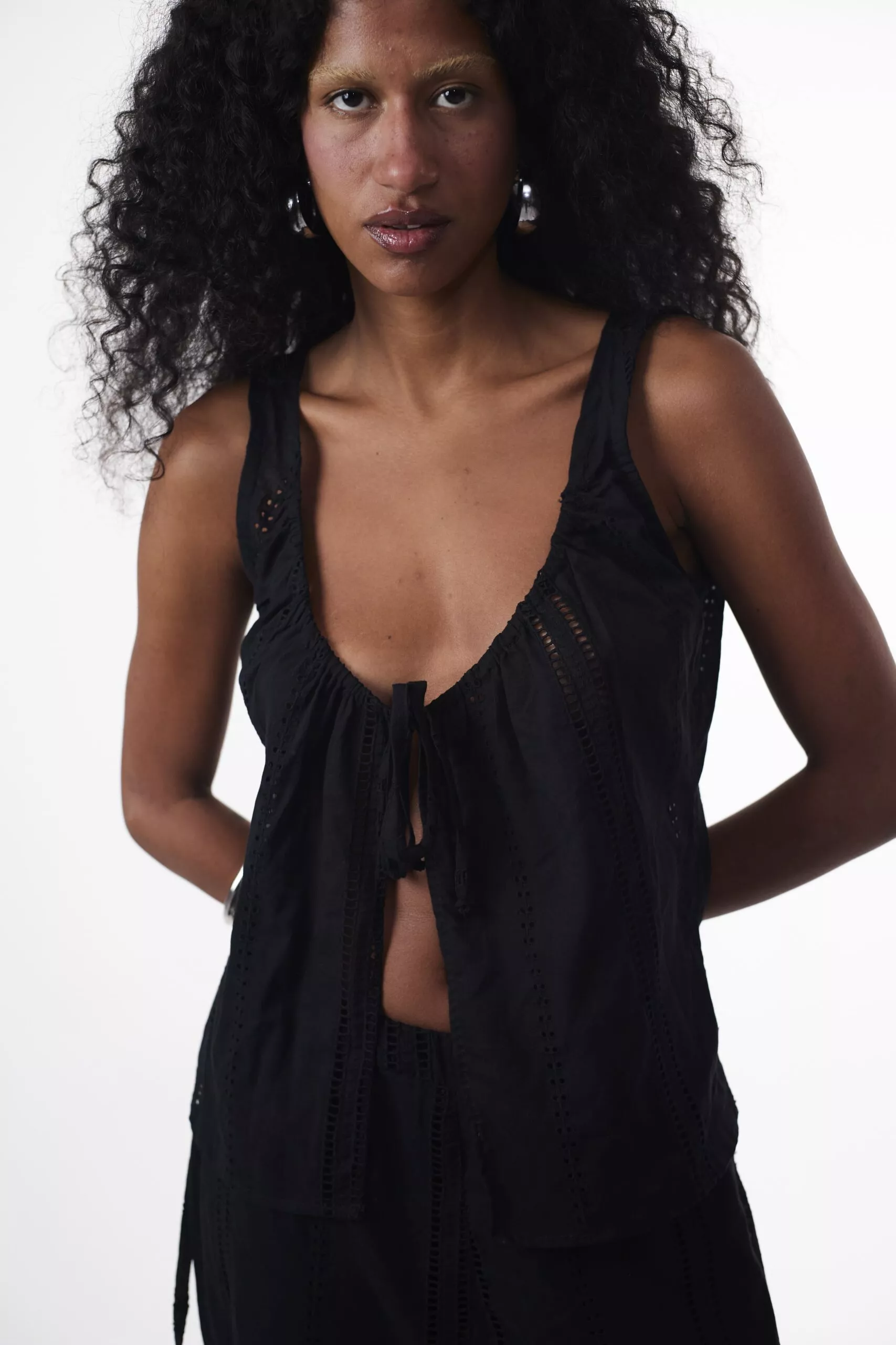 Bata Regata Laise Preta - Imagem 6