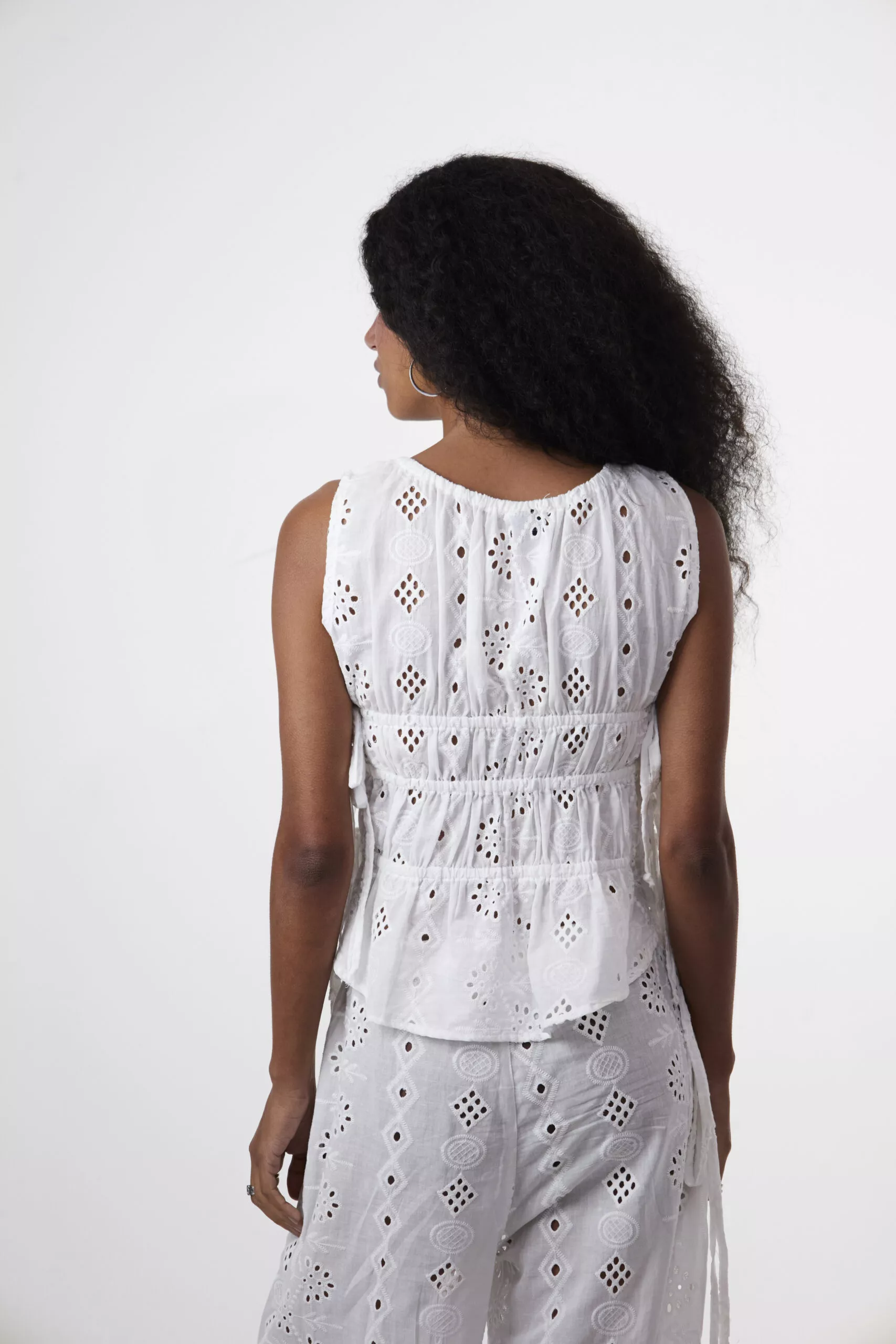 Blusa Franzida Laços Laise Off - Imagem 10