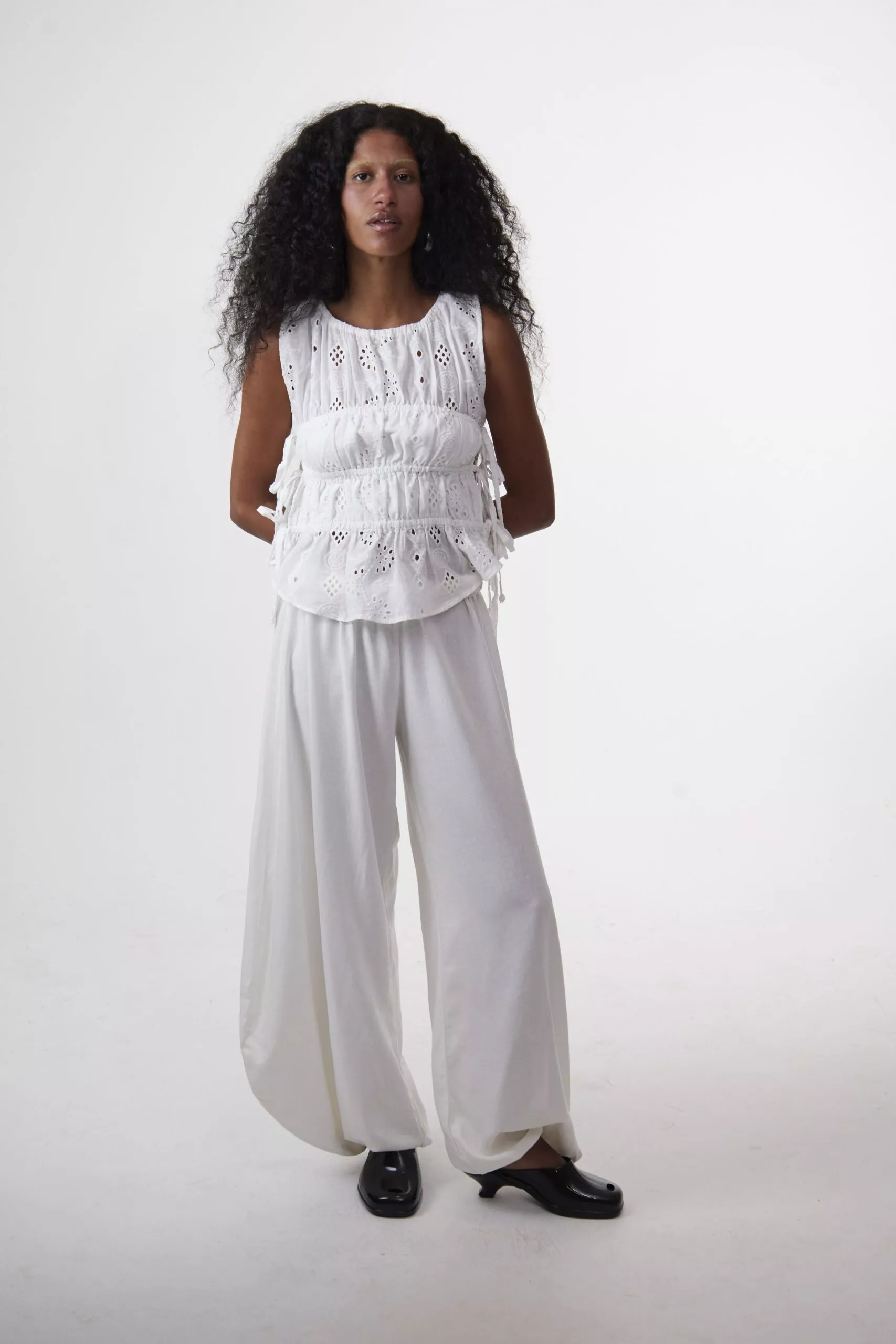 Calça Aladim Oversized Off - Imagem 9