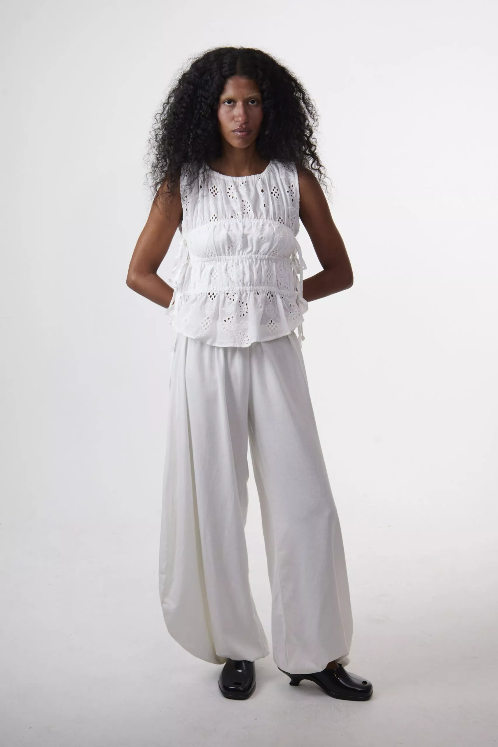 Calça Aladim Oversized Off - Imagem 10