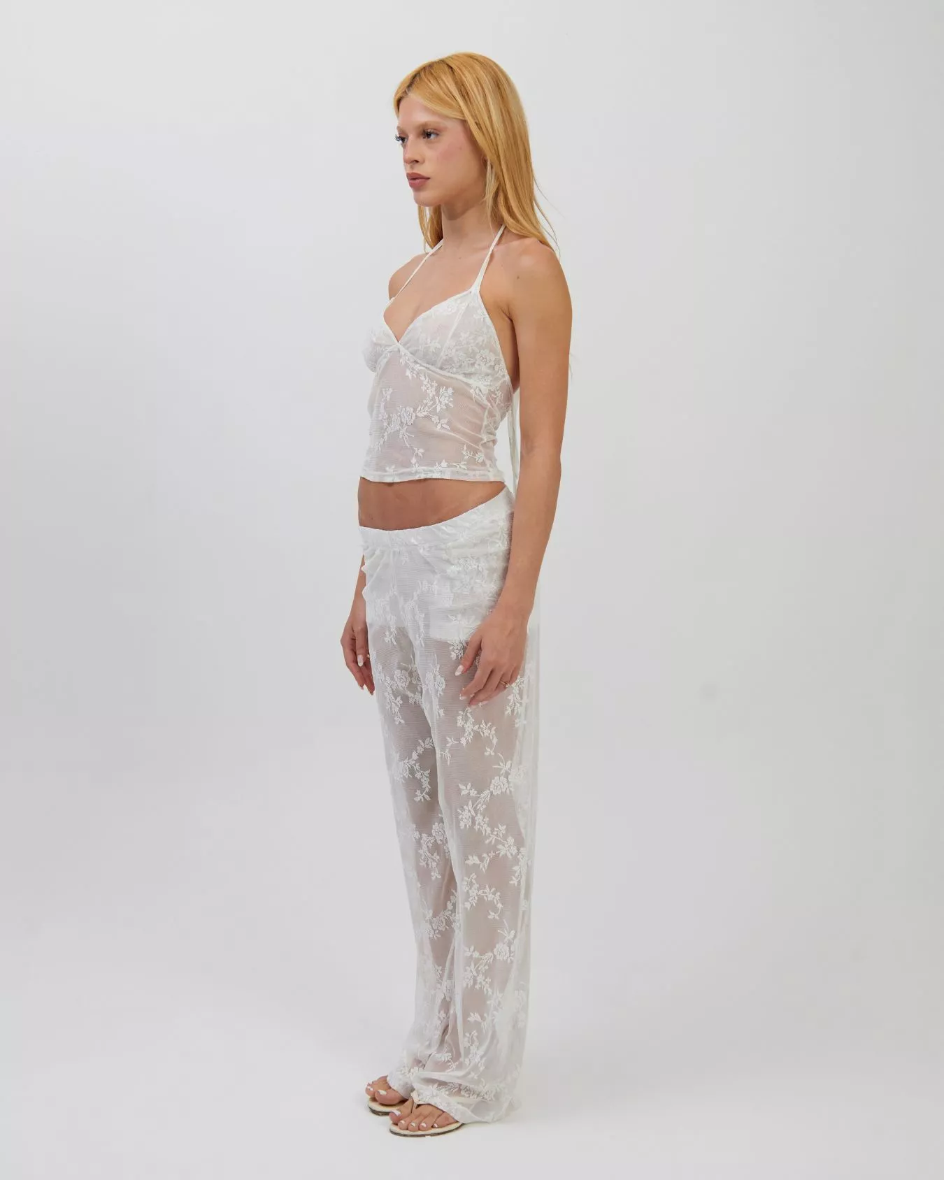 Mini Shorts Renda Off - Imagem 11