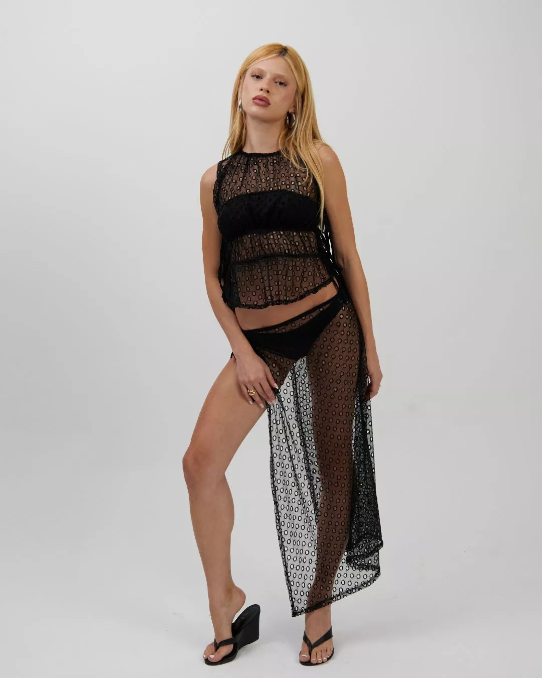 Saia Longa Lenço Tule Bordado Preta