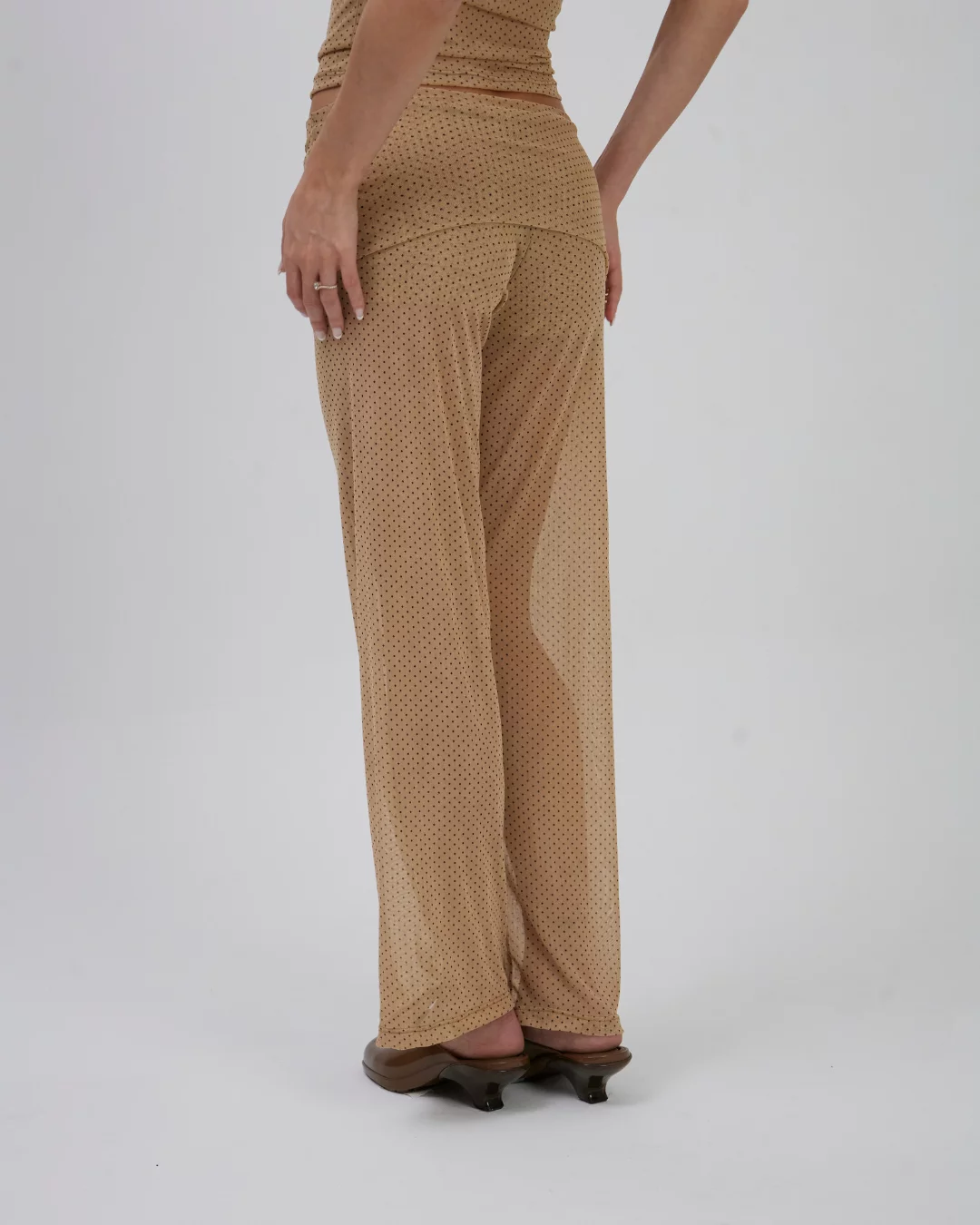 Calça Cós Saia Mini Poá Bege - Imagem 5