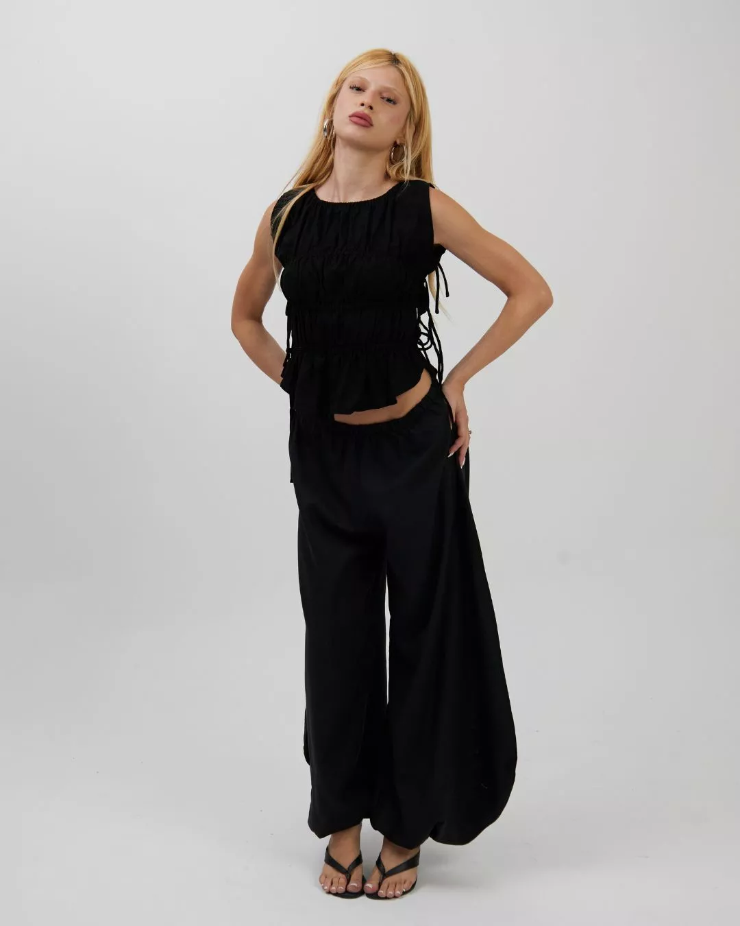 Calça Aladim Oversized Preta - Imagem 28