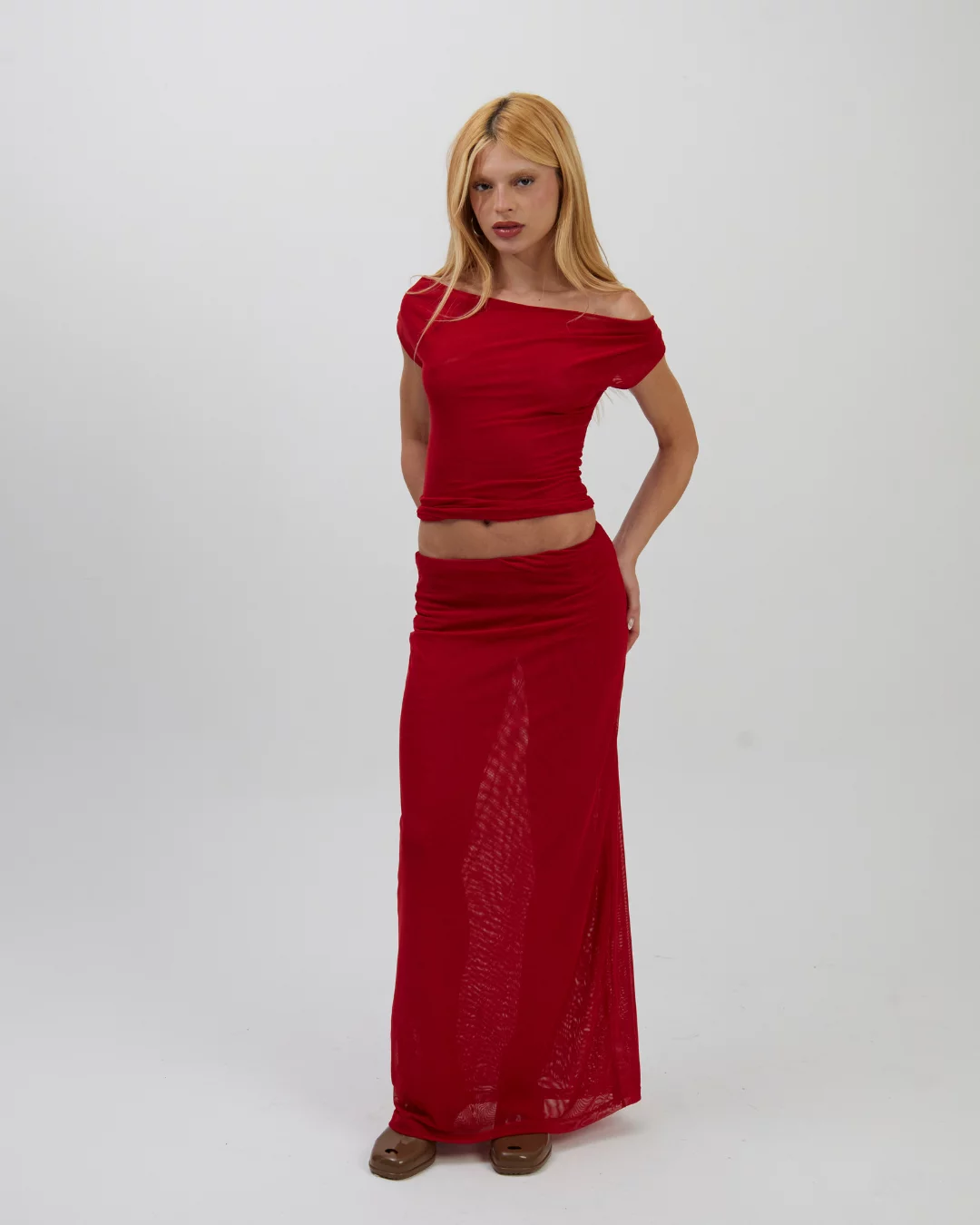 Blusa Ombro Caído Tule Vermelha - Imagem 7