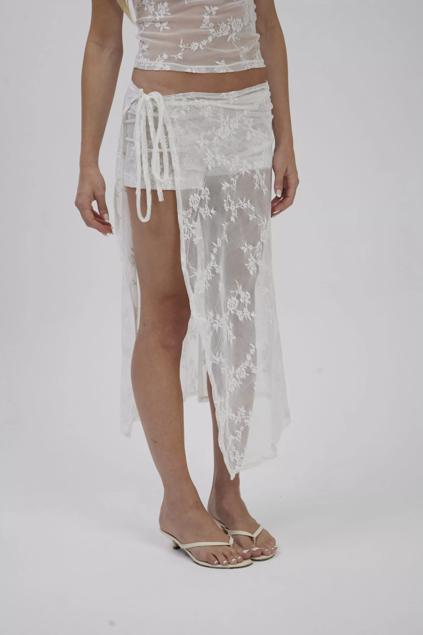Saia Lenço Longa Renda Off - Imagem 9