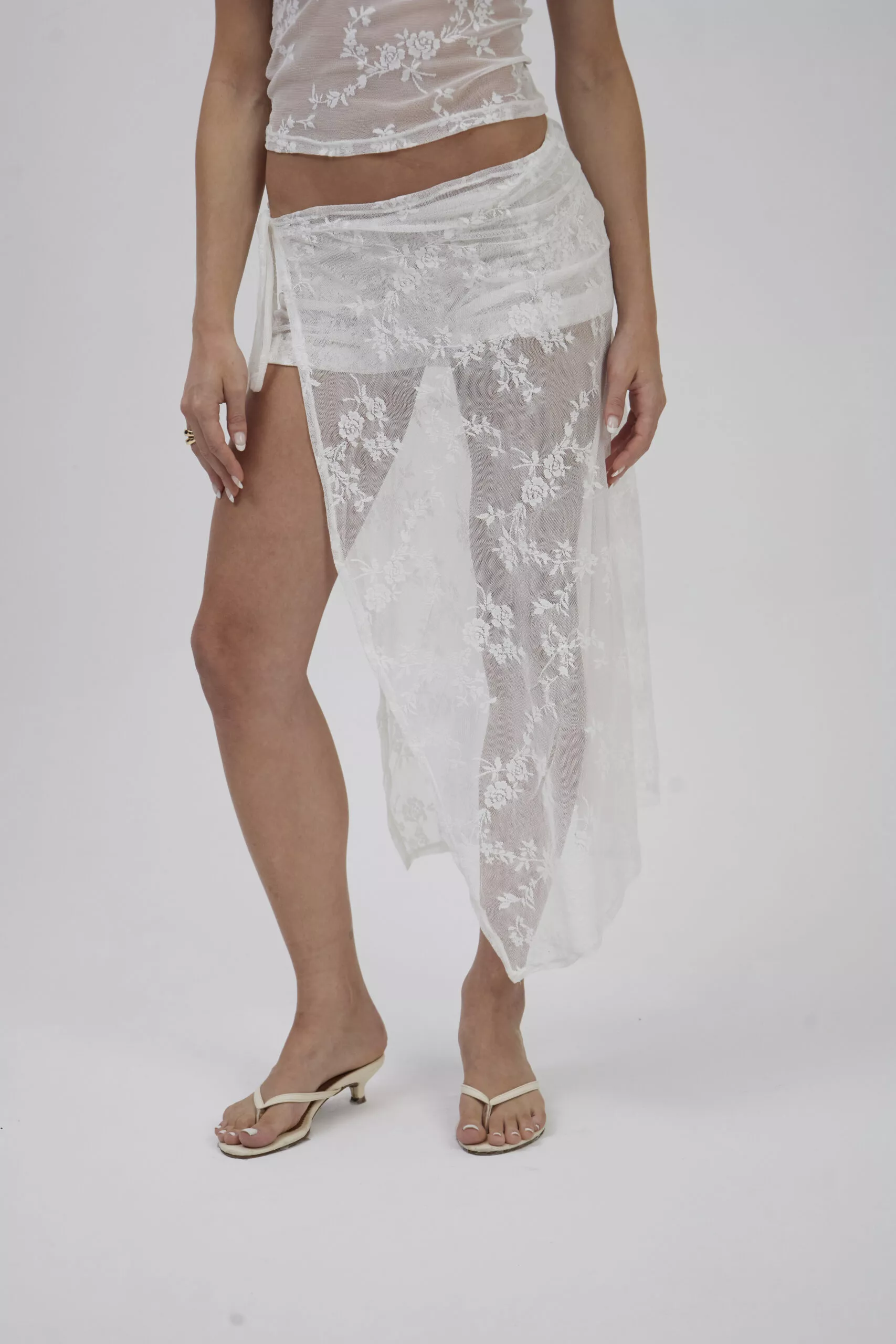 Saia Lenço Longa Renda Off - Imagem 10