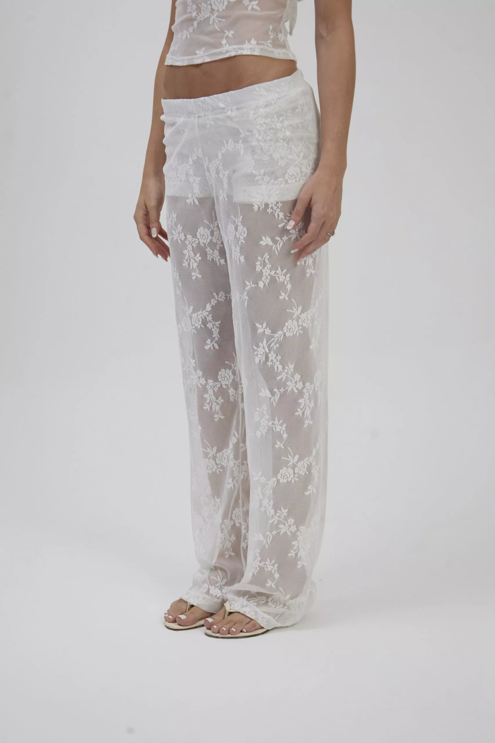 Calça Renda Off - Imagem 8