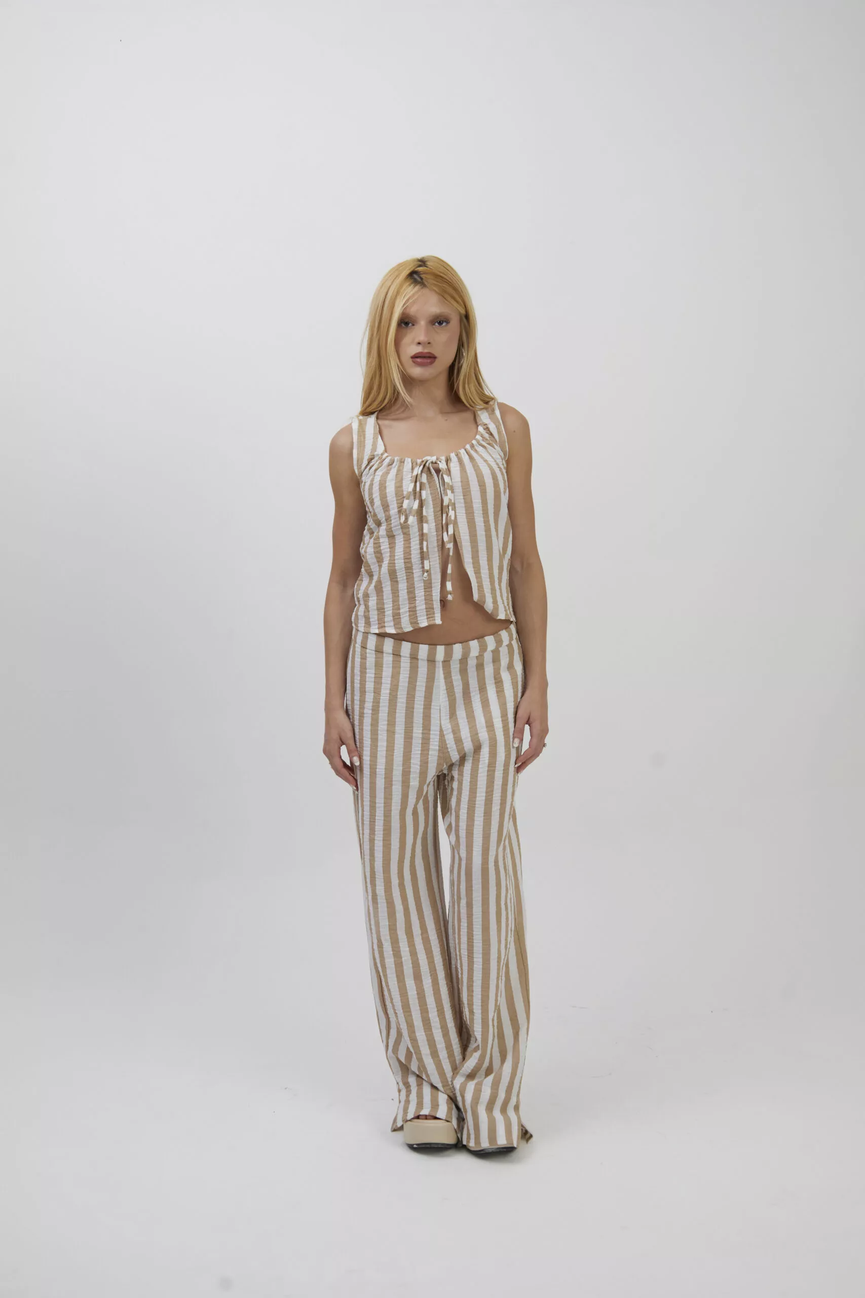 Calça Pantalona Básica Listrada - Imagem 9