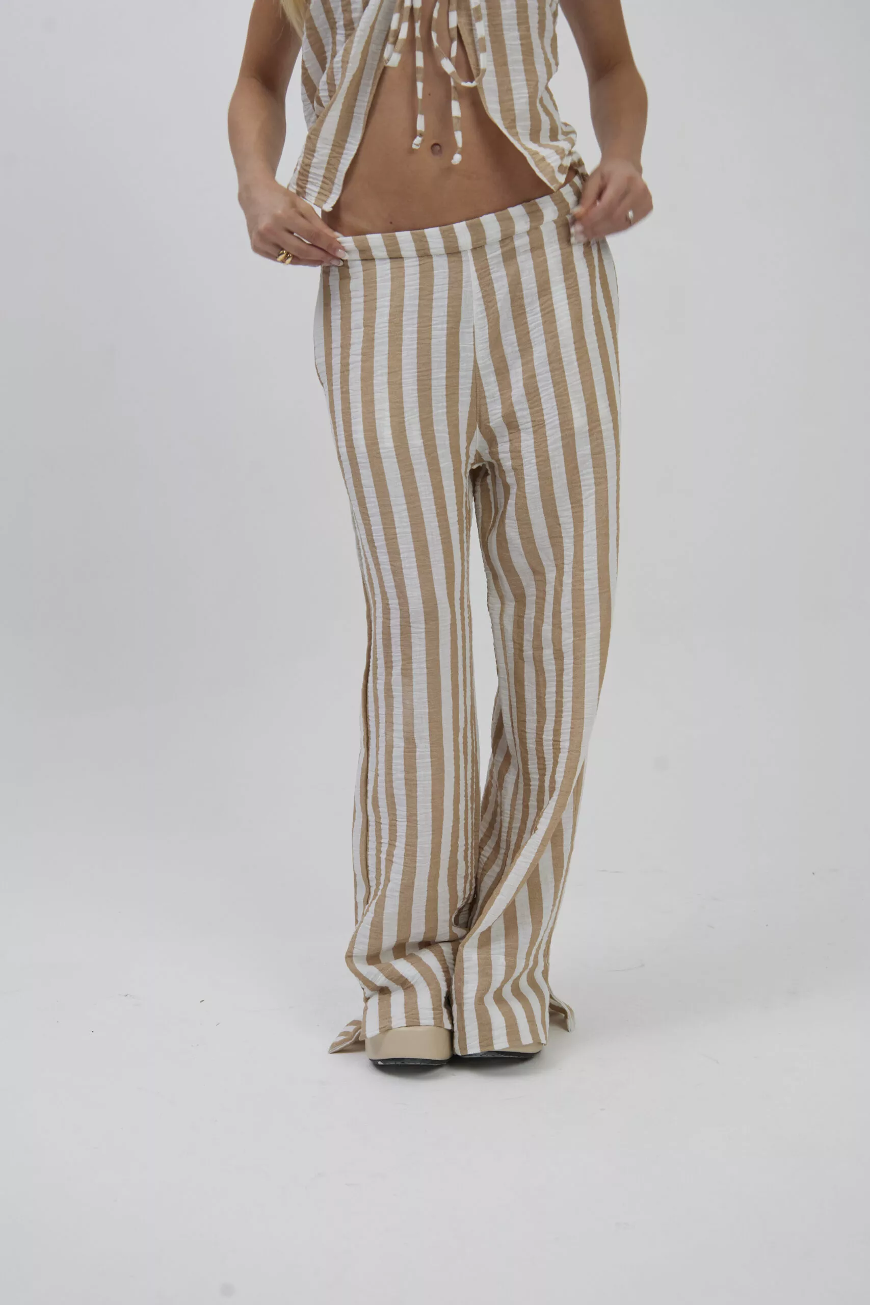 Calça Pantalona Básica Listrada - Imagem 11